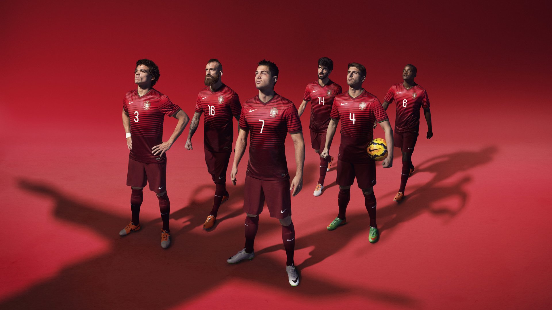 西班牙3-0血洗美国!罗德里戈一剑封喉完成致命一击,世界杯F组再现王者之师